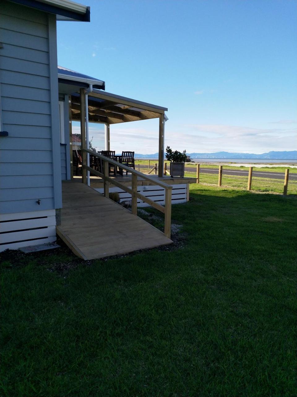 Sea Urchin Cottage Миранда Екстериор снимка